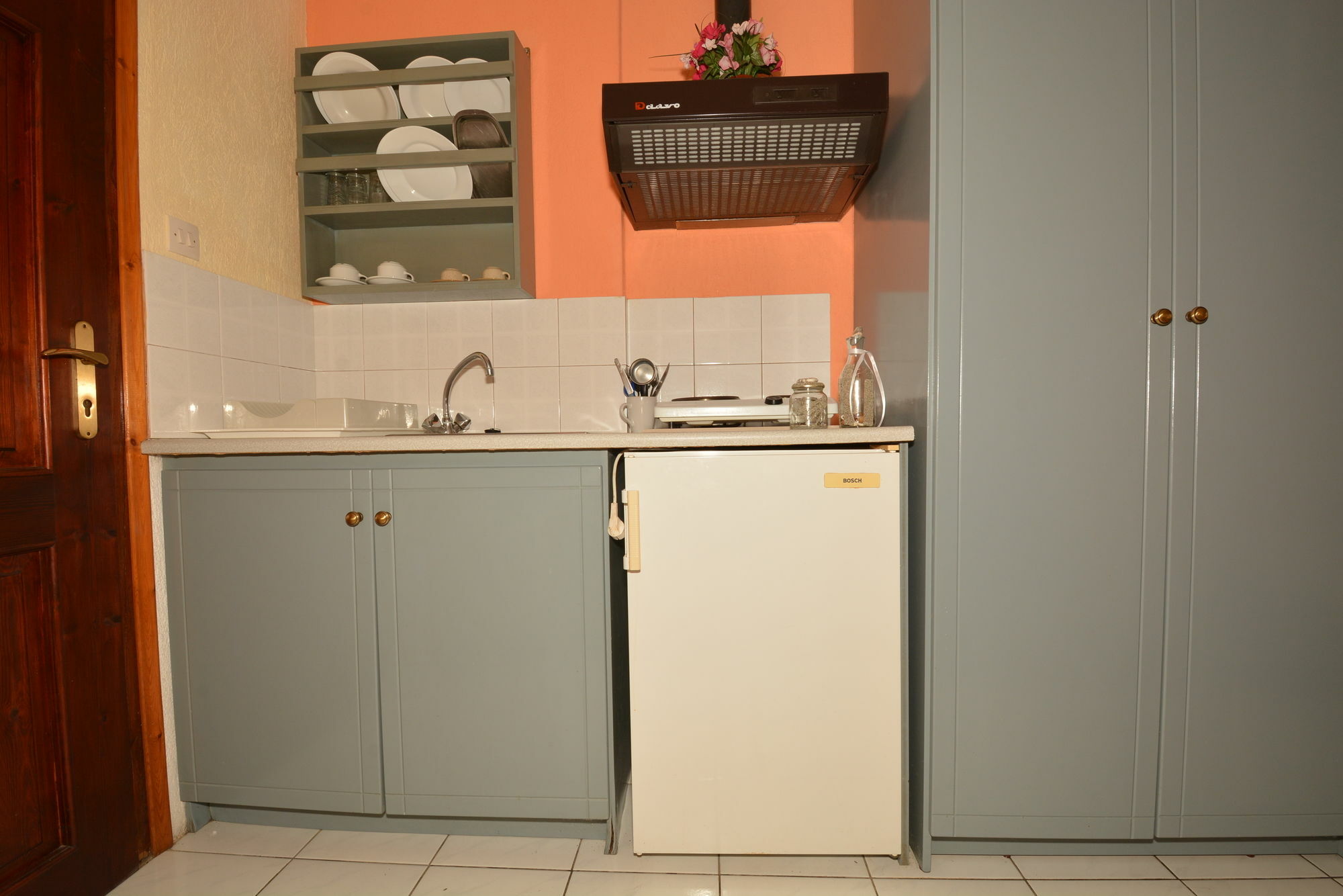 Nina Apartments Нео Клима Екстериор снимка